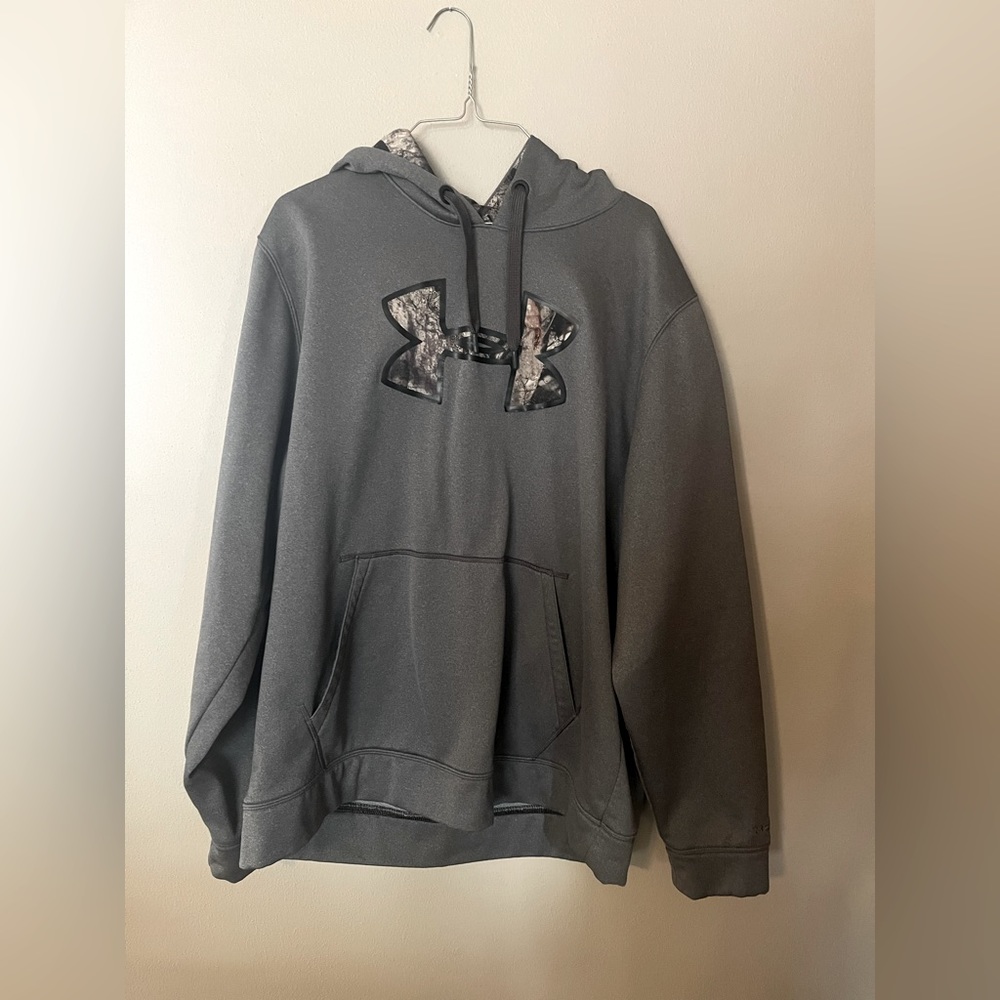 Men’s Under Armour Hoodie
